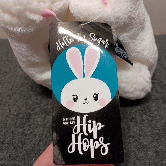 NWT Sugar and Bruno Hip Hops White Bunny Slippers - Itty Bitty (8-12T) - Picture 6 of 6